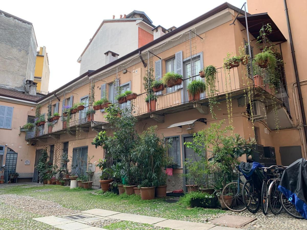Bilocale Di Ringhiera In Corso Como/Garibaldi Milano Exterior foto