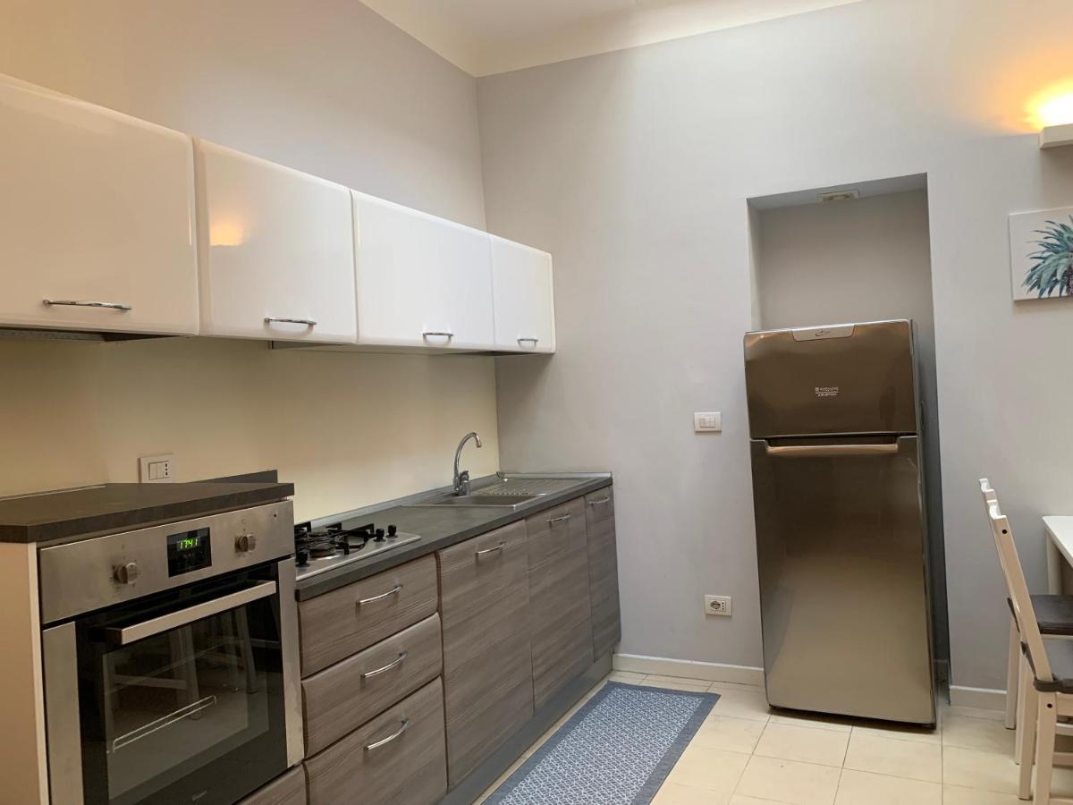 Bilocale Di Ringhiera In Corso Como/Garibaldi Milano Exterior foto